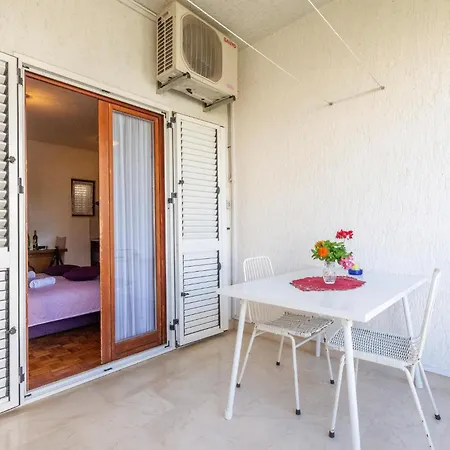 0-bedroom In Stobrec * Split